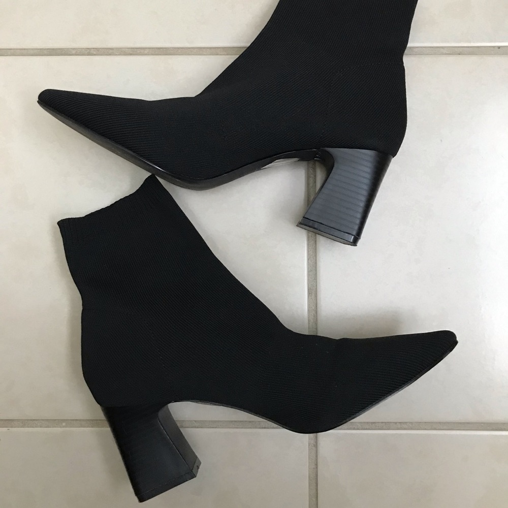 point toe sock boots